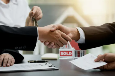 Illustration commissions - Image 1