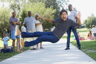 Illustration tripped - Image 1