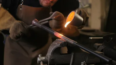 Illustration load - Image 1