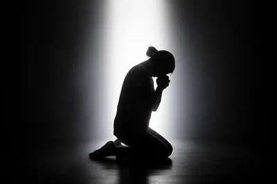 Illustration confessor - Image 1