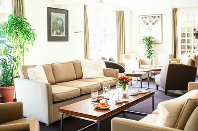 Illustration reception rooms - Image 1