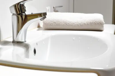 Illustration washbowls - Image 1