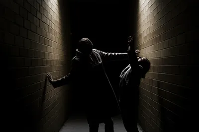 Illustration disappearing - Image 1