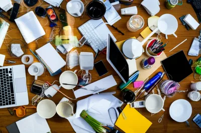 Illustration mess - Image 1