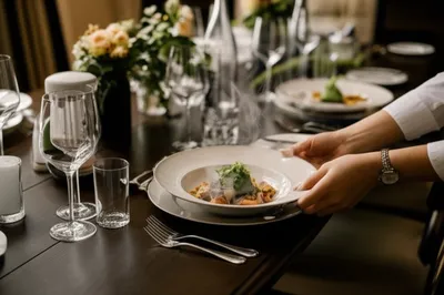 Illustration tables - Image 1