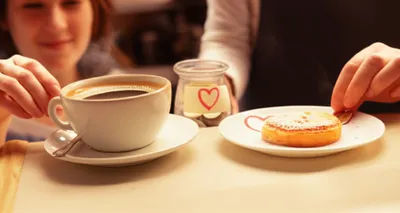 Illustration suspended - Image 1