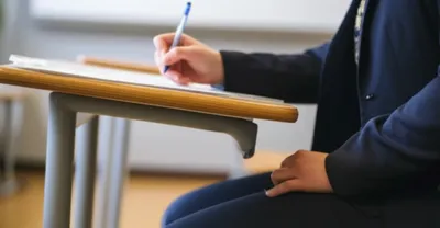 Illustration fidgeting