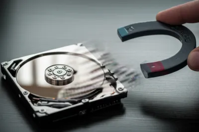 Illustration demagnetize - Image 1