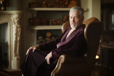 Illustration gowns - Image 1