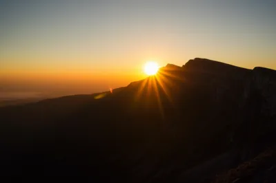 Illustration breaks - Image 1