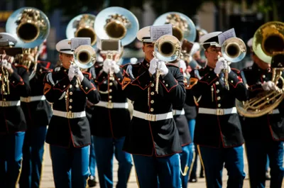 Illustration pushes - Image 1