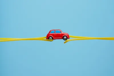 Illustration elongated - Image 1