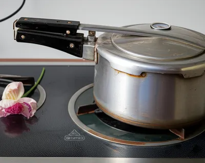 Illustration simmers - Image 1