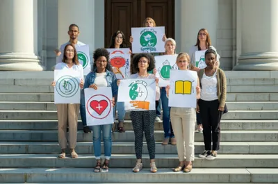 Illustration solicits - Image 1