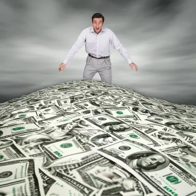 Illustration owing - Image 1