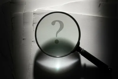 Illustration examining - Image 1