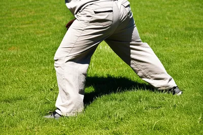 Illustration kneed - Image 1