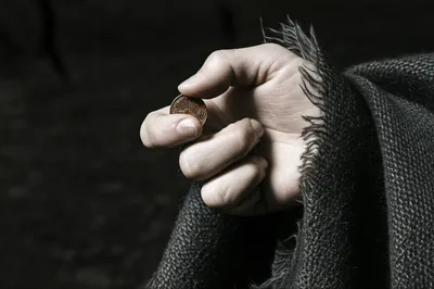 Illustration skimps - Image 1