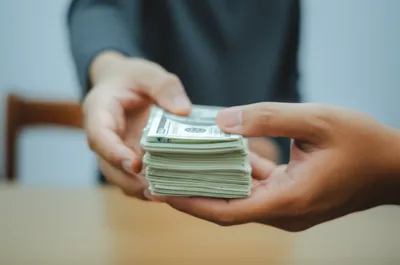 Illustration discounting - Image 1