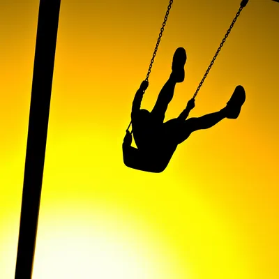 Illustration swinging - Image 1