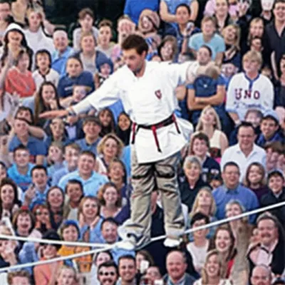 Illustration overlooks - Image 1