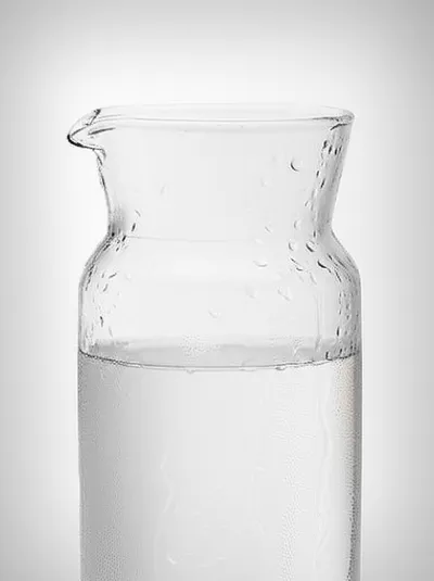 Illustration distill - Image 1