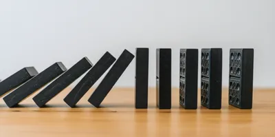 Illustration thus - Image 1