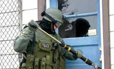 Illustration forcible - Image 2