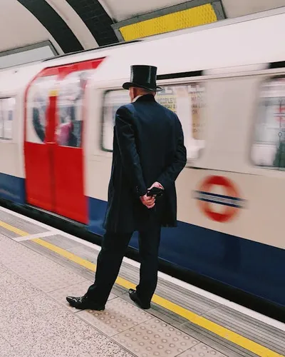 Illustration tailcoat - Image 2