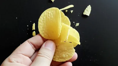 Illustration crunching - Image 1