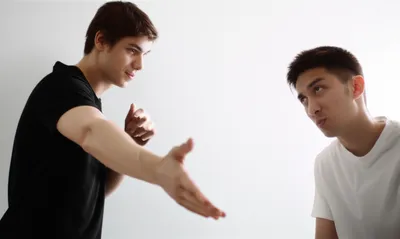 Illustration trick - Image 1