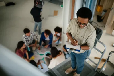 Illustration supervising - Image 1