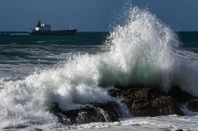 Illustration breaker - Image 1