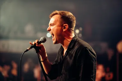 Illustration belting - Image 1