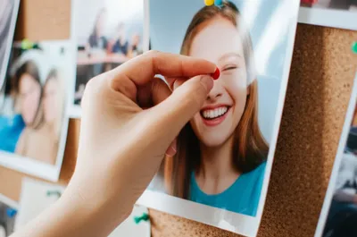 Illustration thumbtack - Image 1