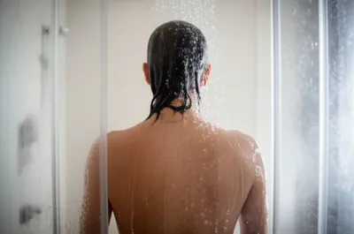 Illustration showered - Image 1