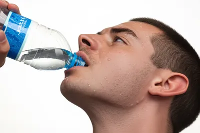 Illustration necking - Image 1