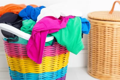 Illustration hampers - Image 1