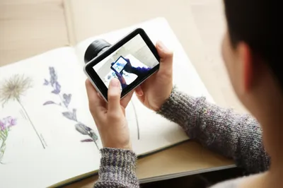 Illustration documentary - Image 1