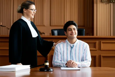 Illustration dispensing - Image 1