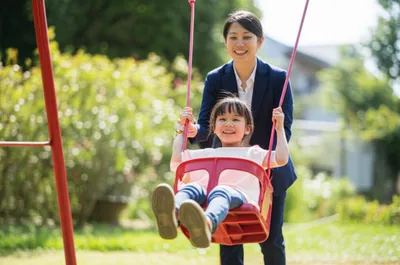 Illustration swing - Image 1