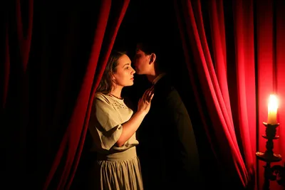 Illustration intrigue - Image 1