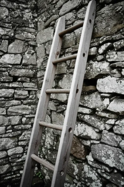 Illustration stele - Image 1