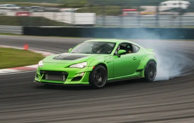 Illustration drifted - Image 1