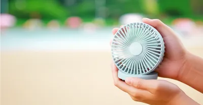 Illustration handheld - Image 1