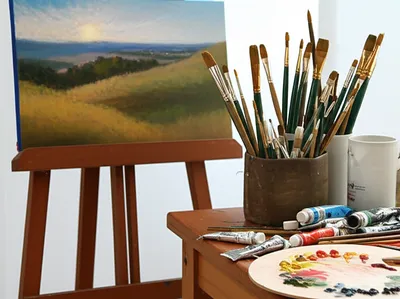 Illustration easels - Image 1