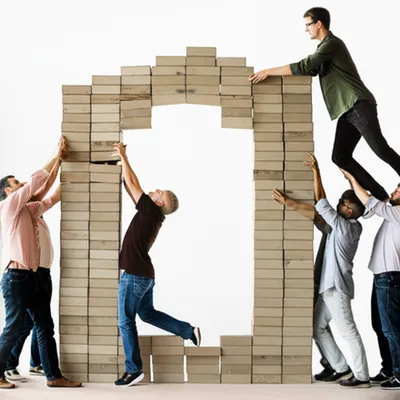 Illustration holds - Image 1