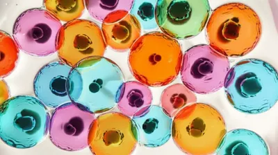 Illustration blasts - Image 1