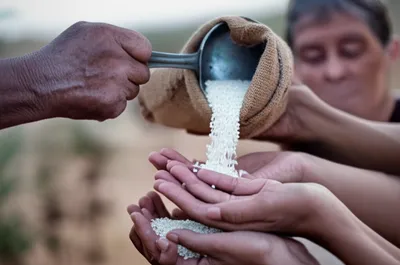 Illustration dole - Image 1