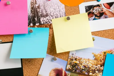 Illustration tacked - Image 1